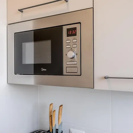 Domus Urbe Piramide Apartment Rome